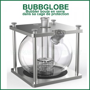 BubbGlobe filtre à eau sphérique en verre dans sa cage de protection 