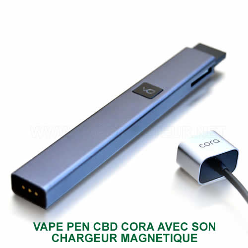 Vaporisateur CBD 2 en 1 qui est aussi une cigarette électronique e-liquides CBD Cora avec son chargeur USB magnétique